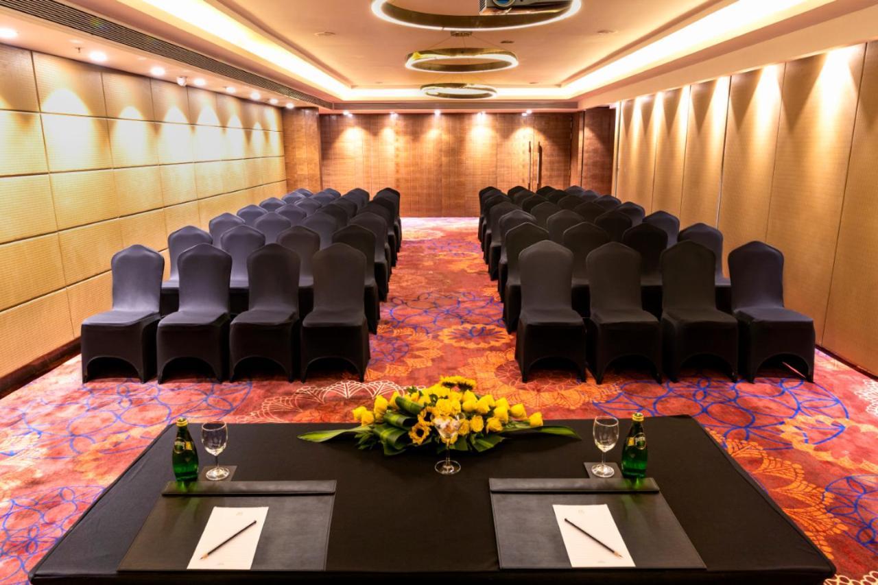 מלון The Elite Narasapura, A Member Of Radisson Individuals מראה חיצוני תמונה