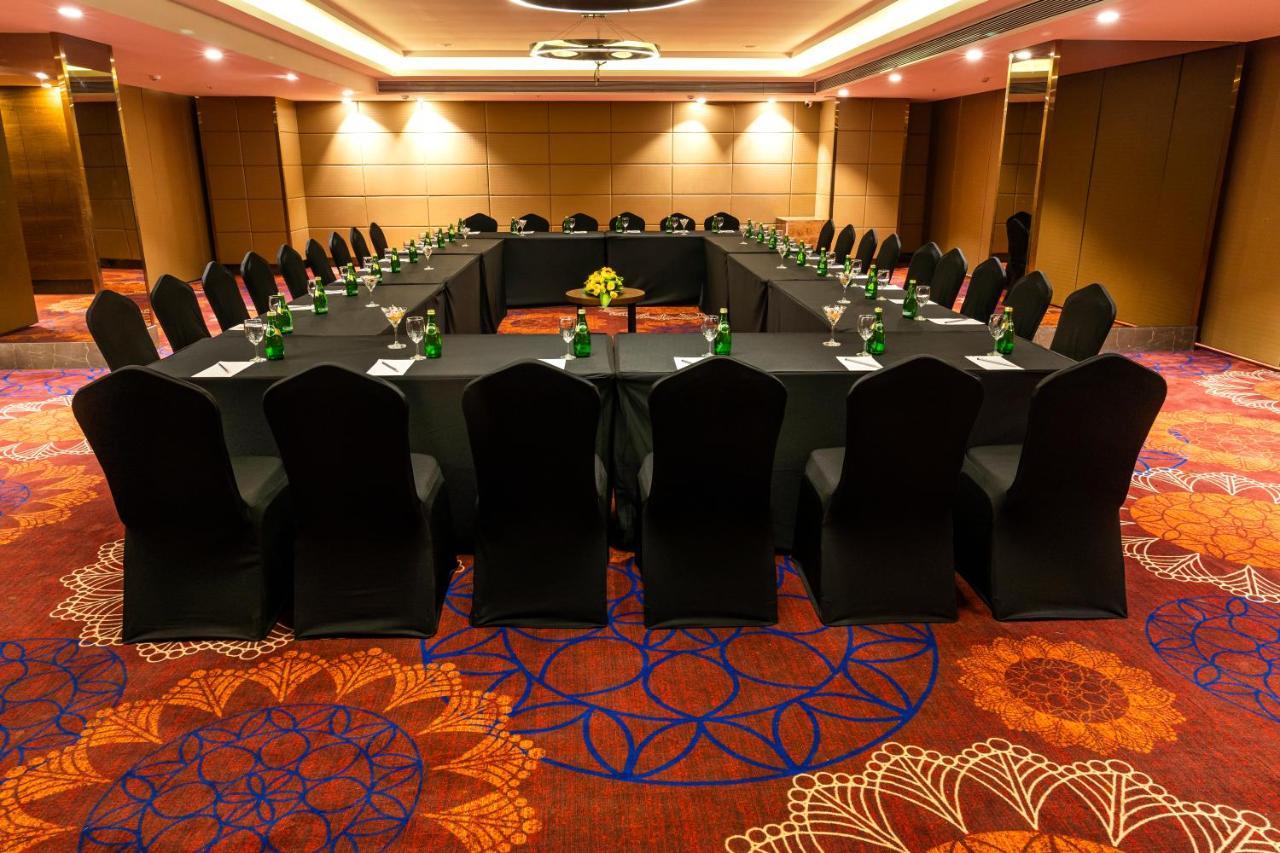 מלון The Elite Narasapura, A Member Of Radisson Individuals מראה חיצוני תמונה